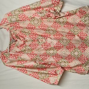 White Stag Woman's Flowery Top Size XL (16-18)